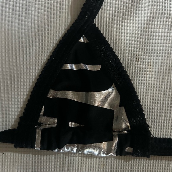 NWOT Sexy Skimpy Handmade Silver & Black Micro Tri-Top Y-String Bottom Bikini - Picture 2 of 7